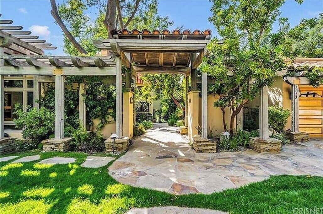 Photo of Outdoor in Calabasas