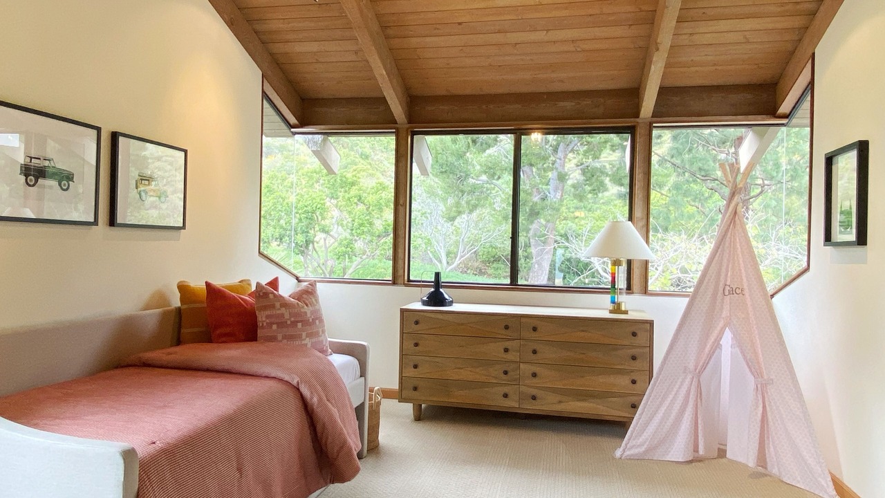 Photo of Bedroom in Laguna Niguel