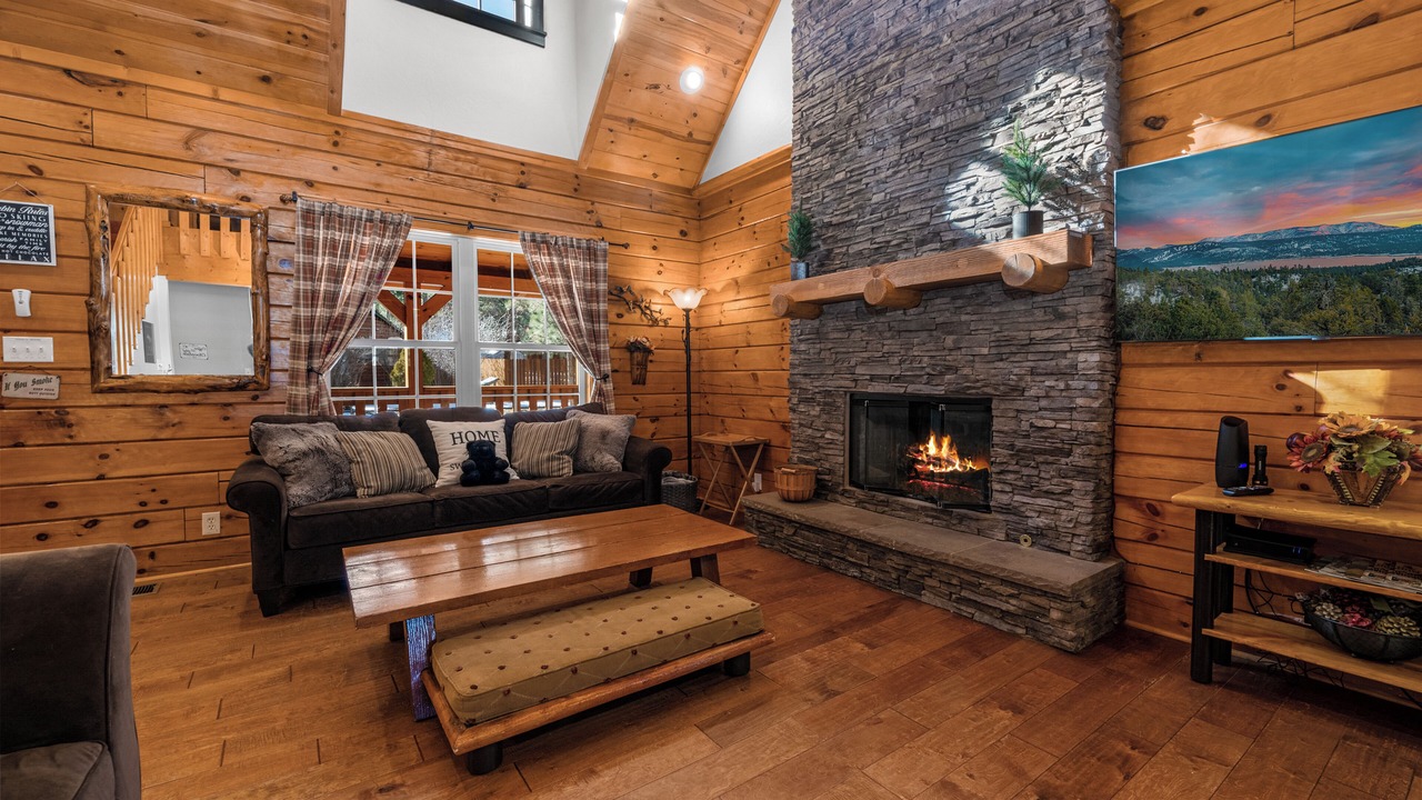 Photo of Bedroom in Big Bear City