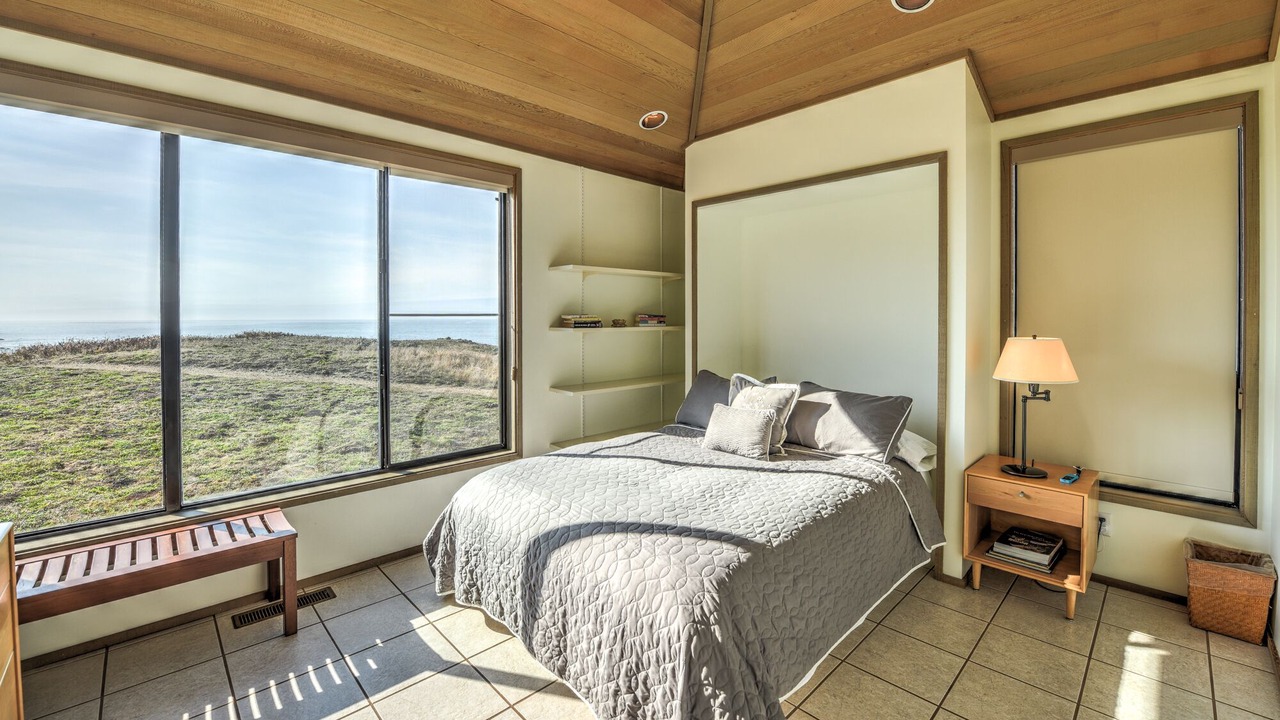 Photo of Bedroom in Sea Ranch
