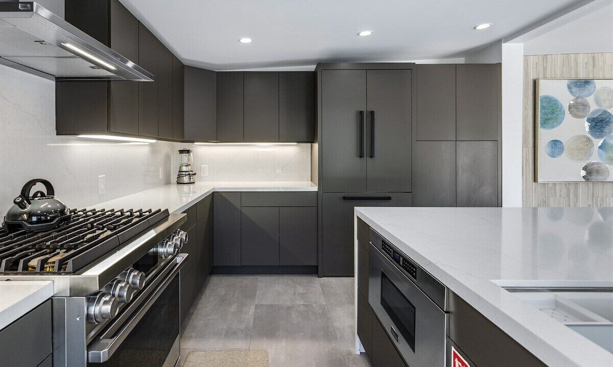 Photo of Kitchen in Warm Sands