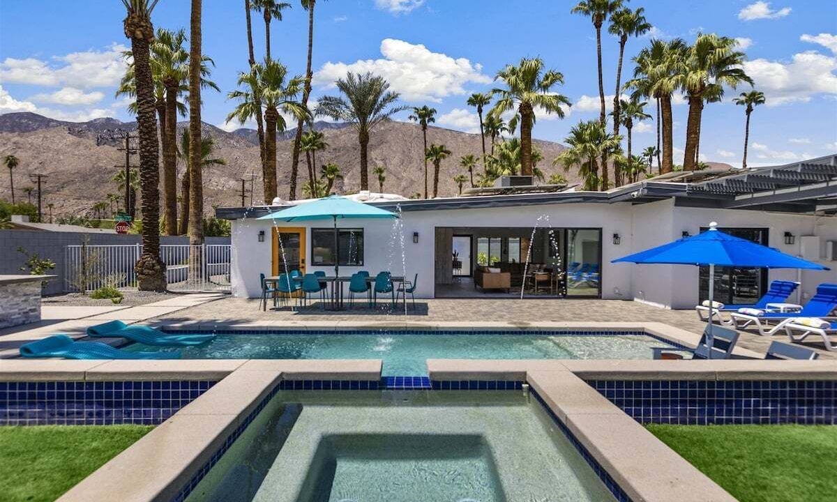 Photo of Outdoor in Warm Sands