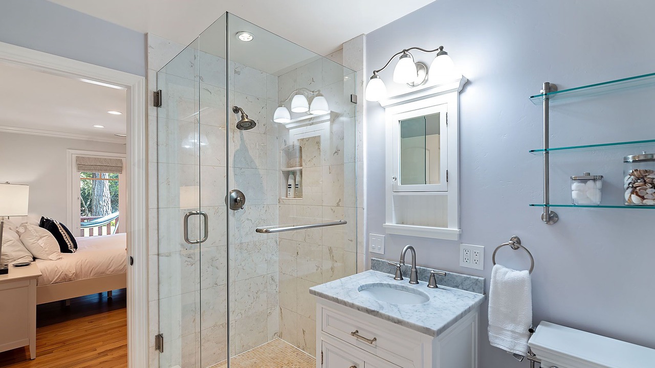 Photo of Bathroom in Del Monte Forest