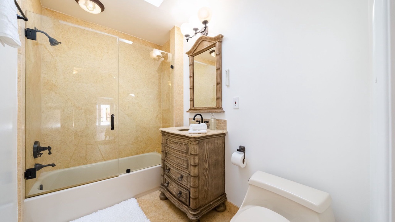 Photo of Bathroom in Brentwood