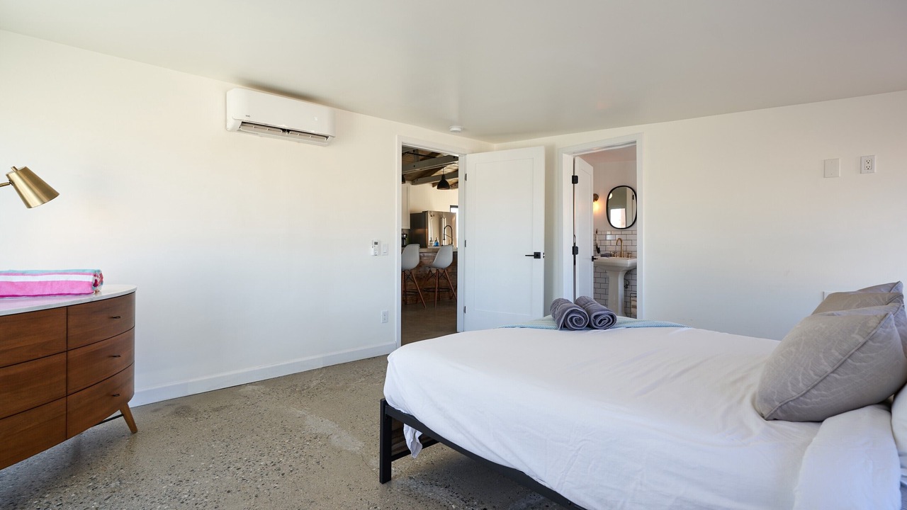Photo of Bedroom in Twentynine Palms