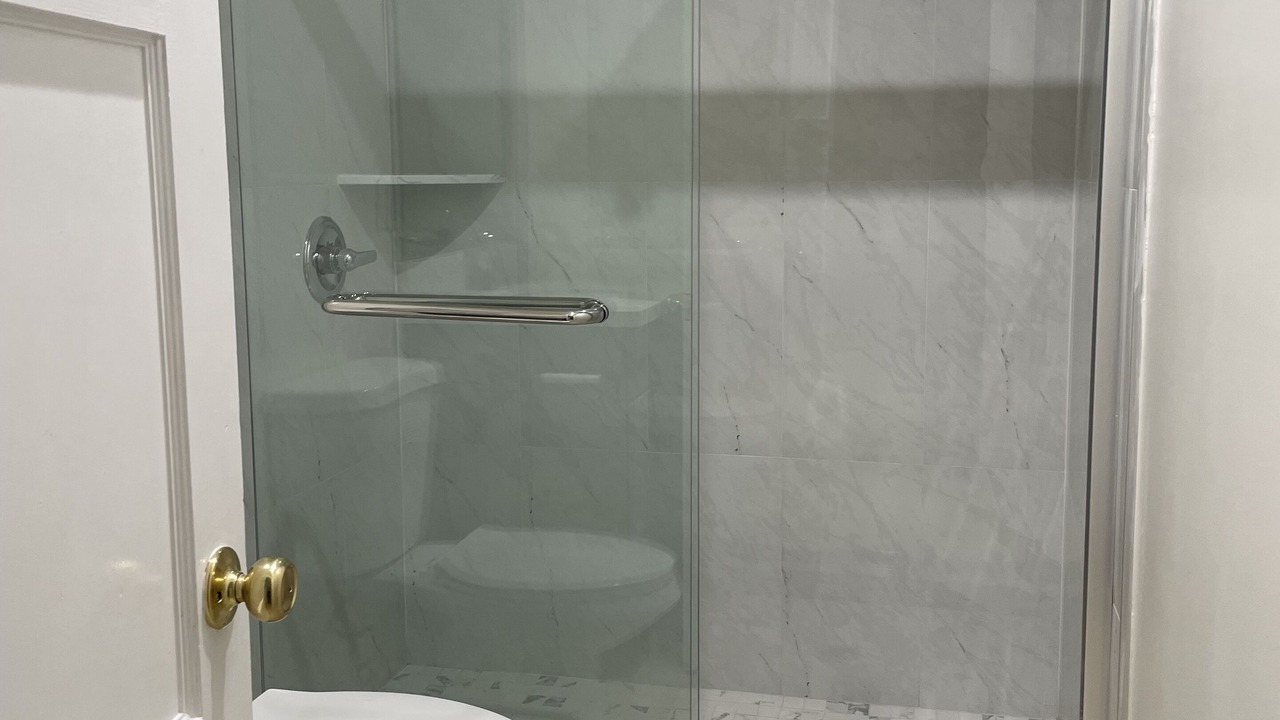 Photo of Bathroom in Alhambra