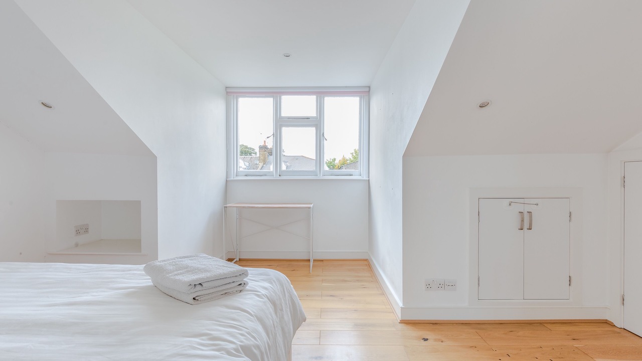 Photo of Bedroom in Kilburn
