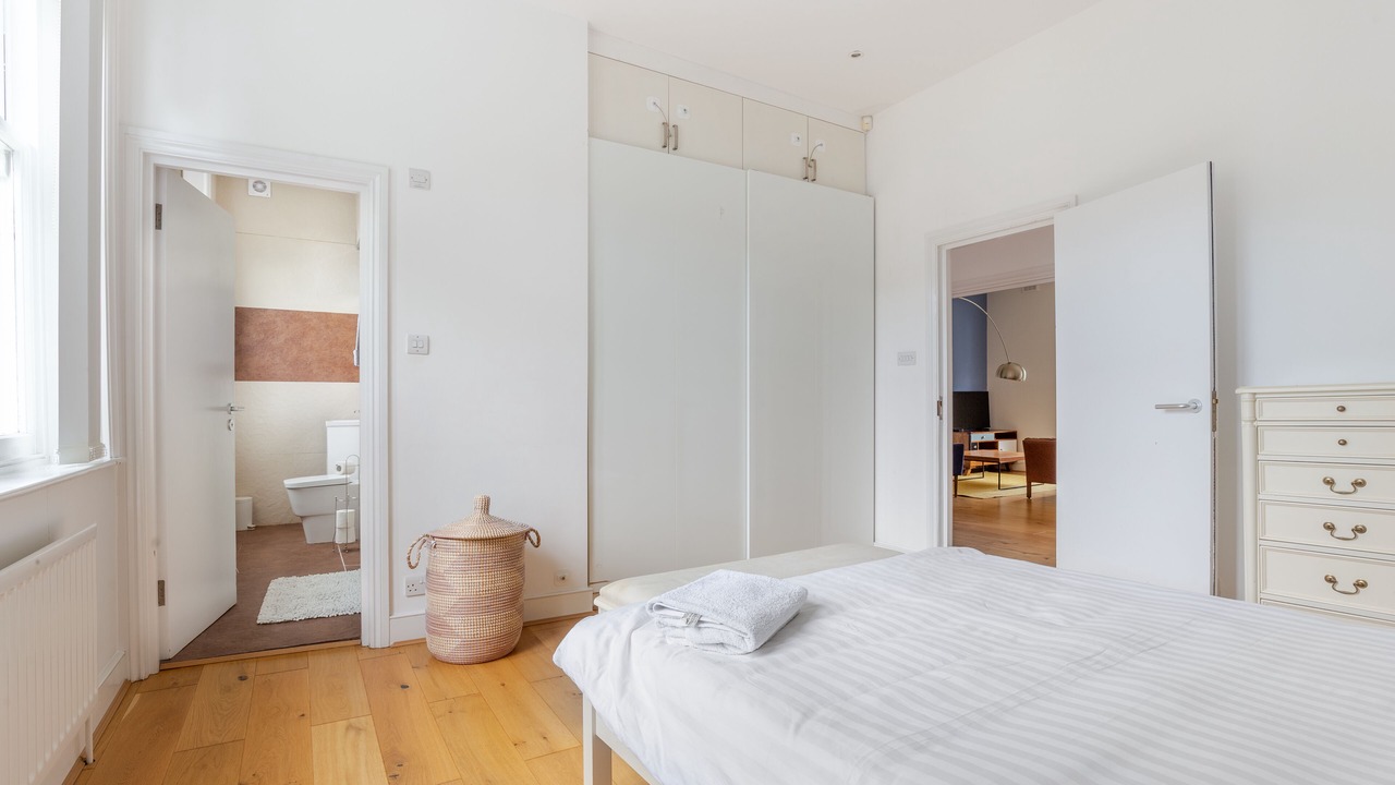 Photo of Bedroom in Kilburn