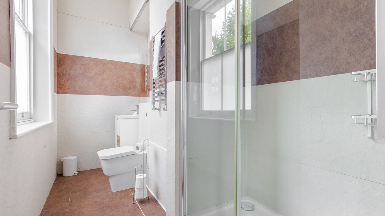 Photo of Bathroom in Kilburn
