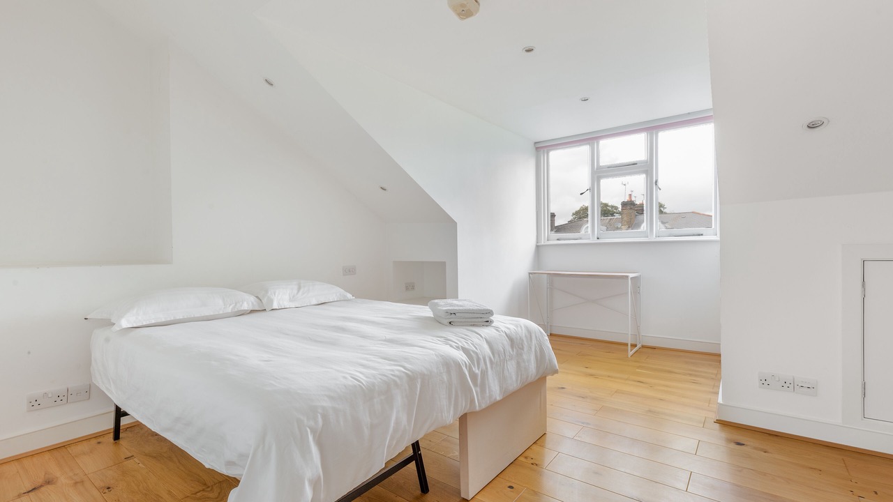 Photo of Bedroom in Kilburn