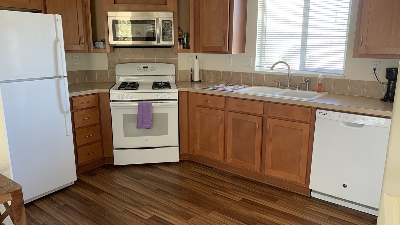 Photo of Kitchen in Ridgecrest