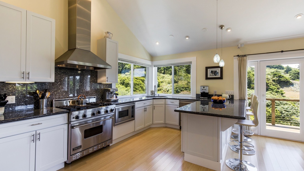 Photo of Kitchen in Jenner