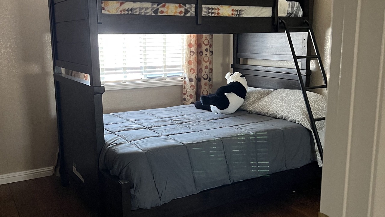 Photo of Bedroom in Antioch