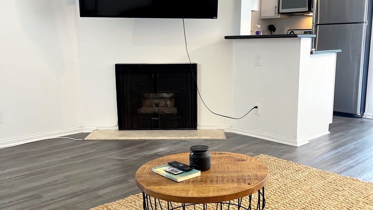 Photo of Livingroom in Beverly Grove