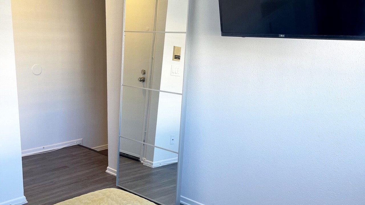 Photo of Bedroom in Beverly Grove