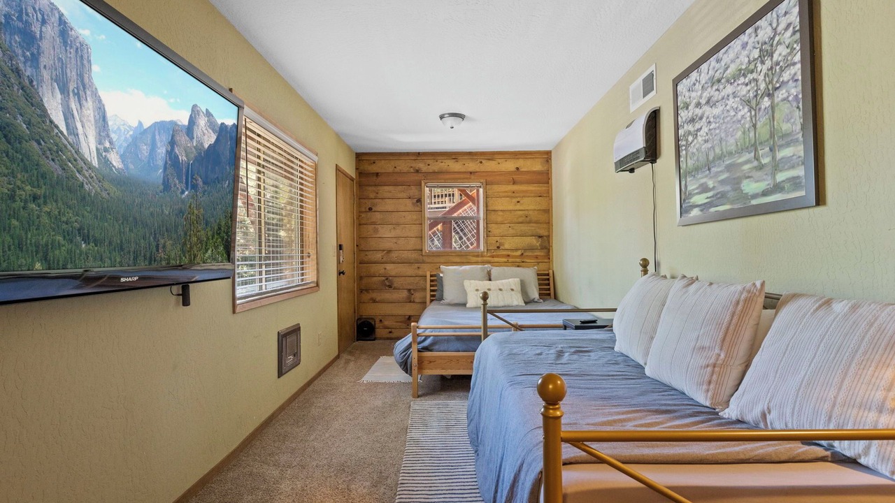Photo of Bedroom in Twain Harte