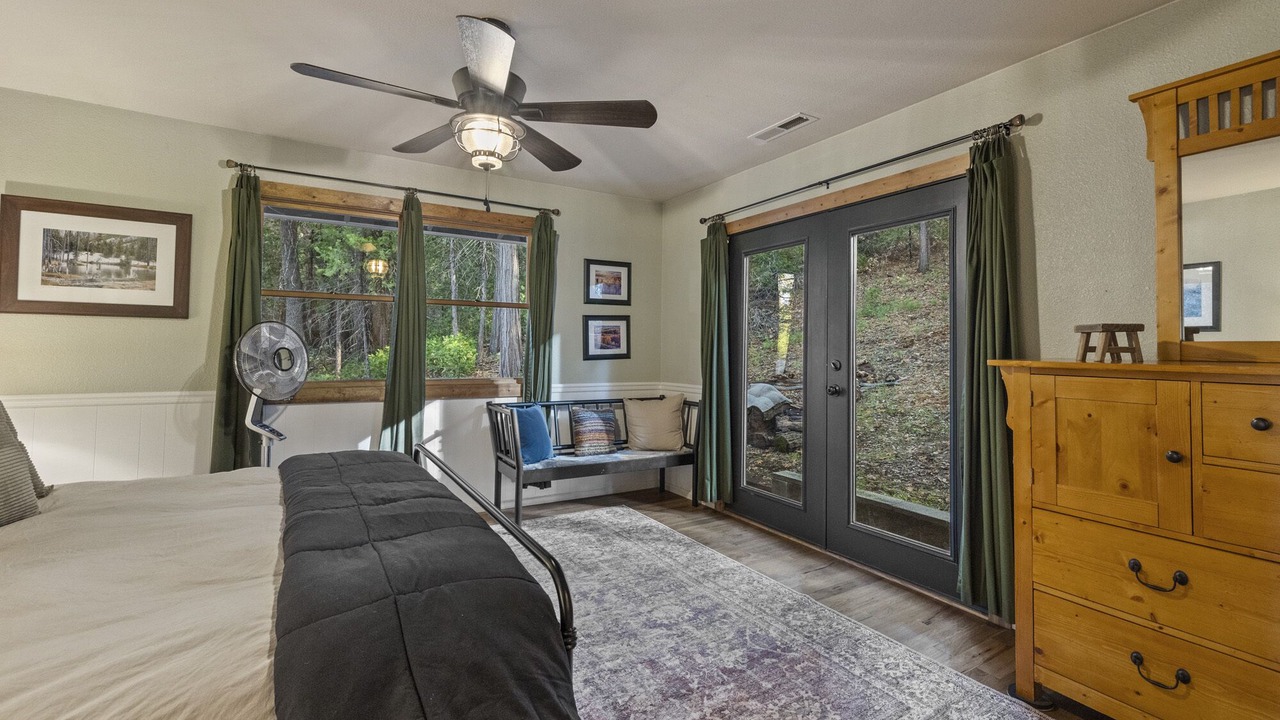 Photo of Bedroom in Twain Harte
