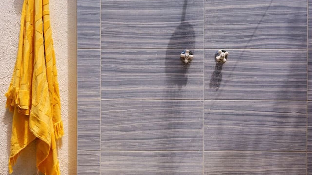 Photo of Bathroom in Racquet Club Estates