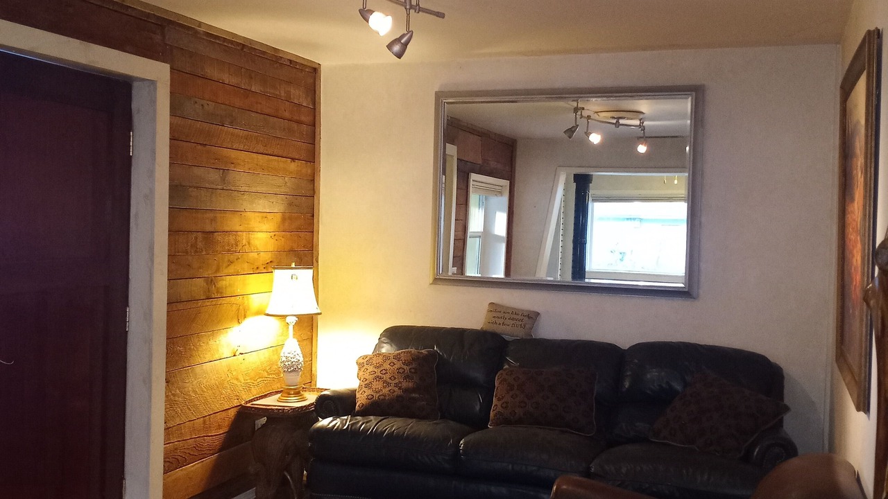 Photo of Livingroom in Happy Camp