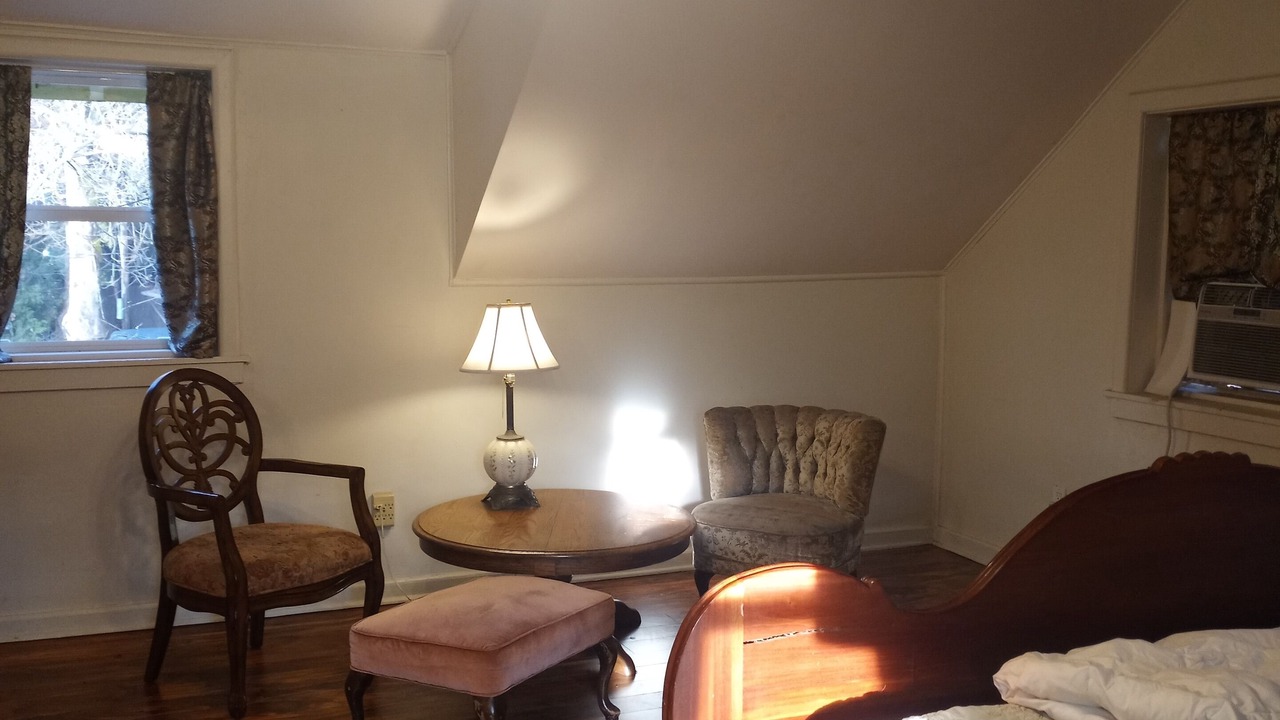 Photo of Bedroom in Happy Camp