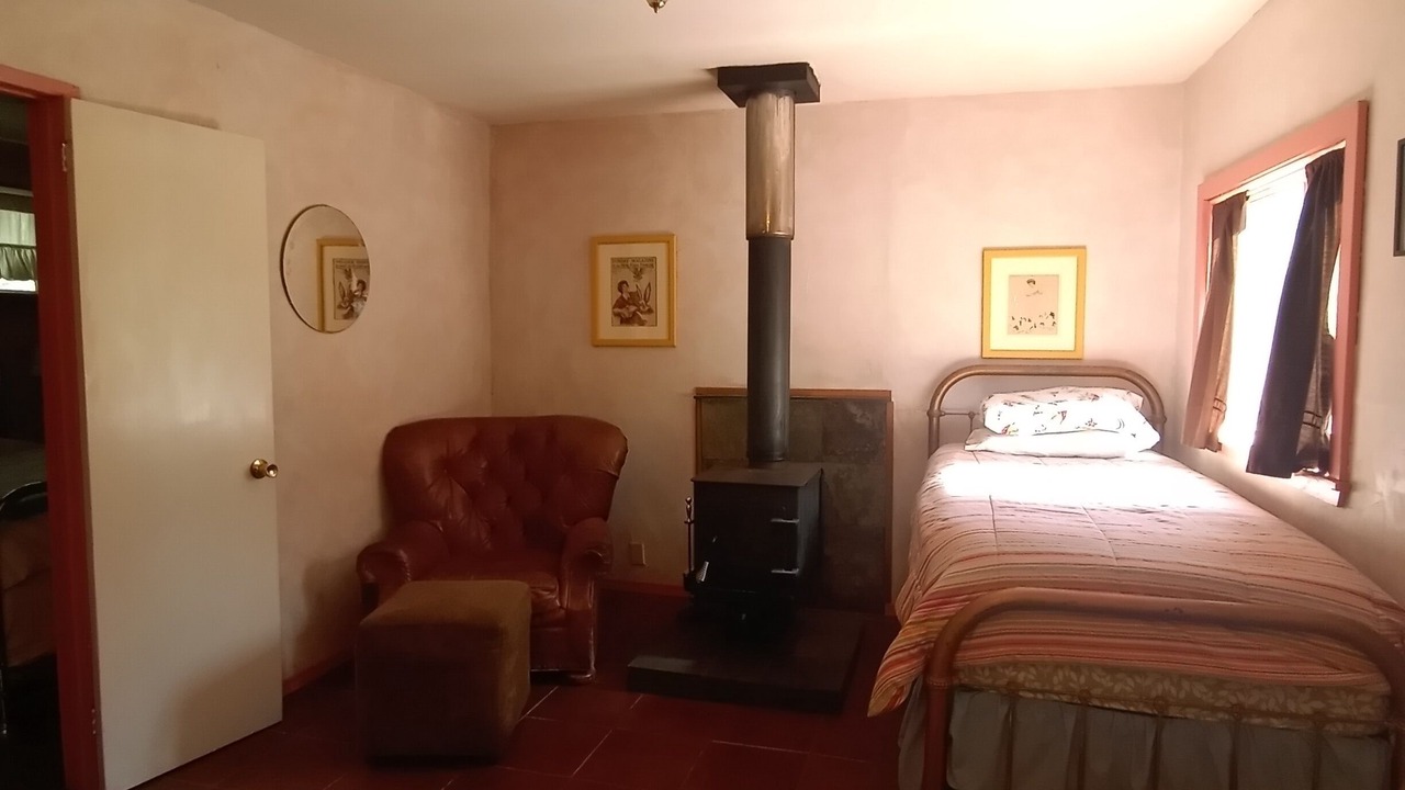 Photo of Bedroom in Happy Camp