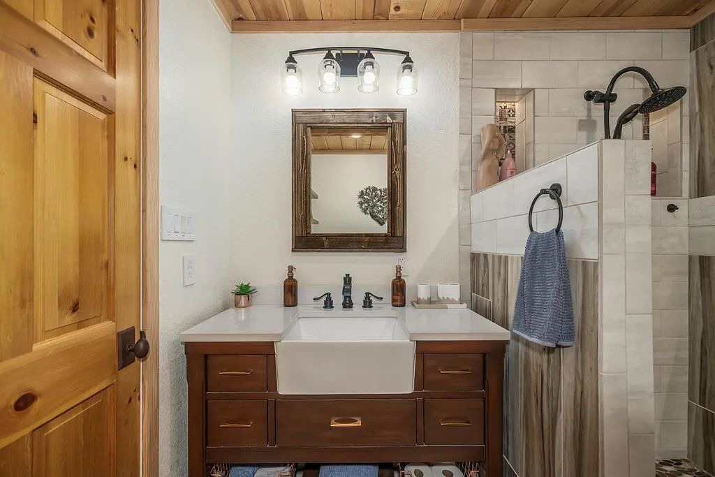 Photo of Bathroom in Arnold