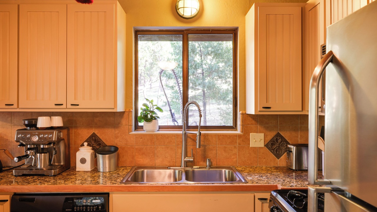 Photo of Kitchen in Groveland