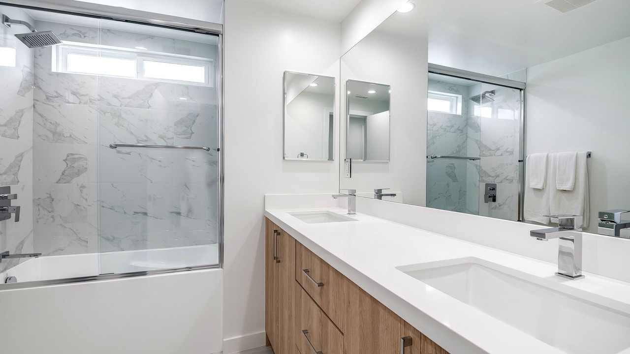 Photo of Bathroom in Encino