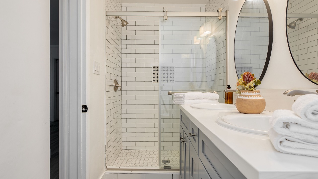 Photo of Bathroom in Indian Cove