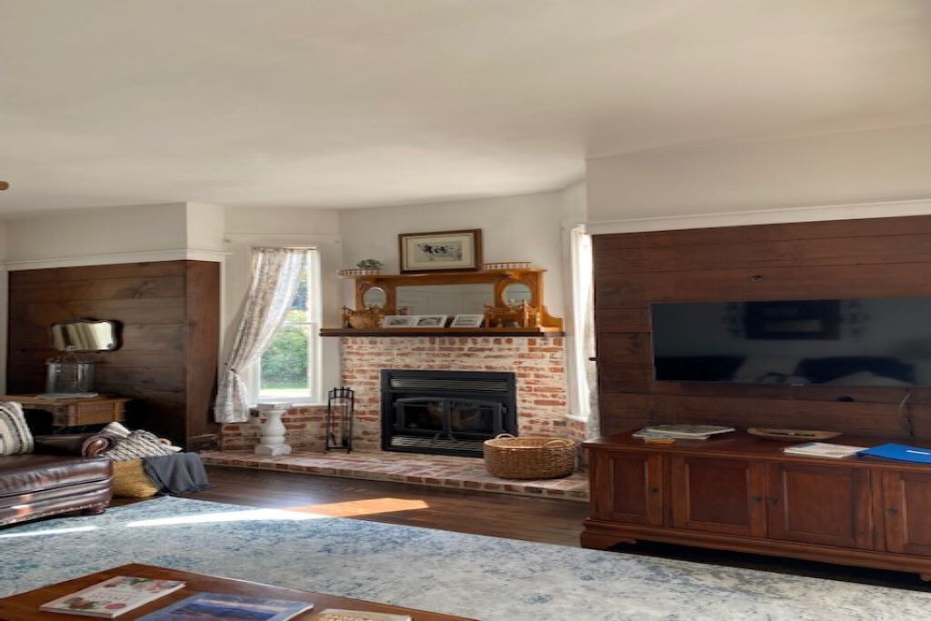 Photo of Livingroom in Ferndale