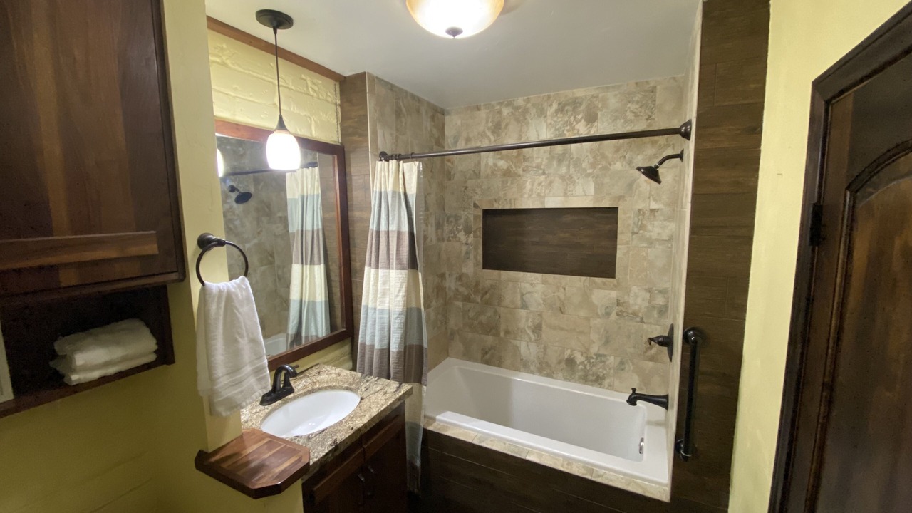 Photo of Bathroom in Kit Carson
