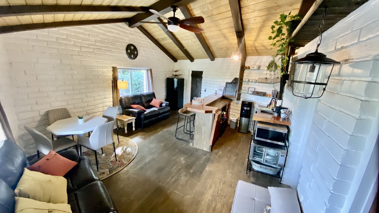 Photo of Livingroom in Kit Carson