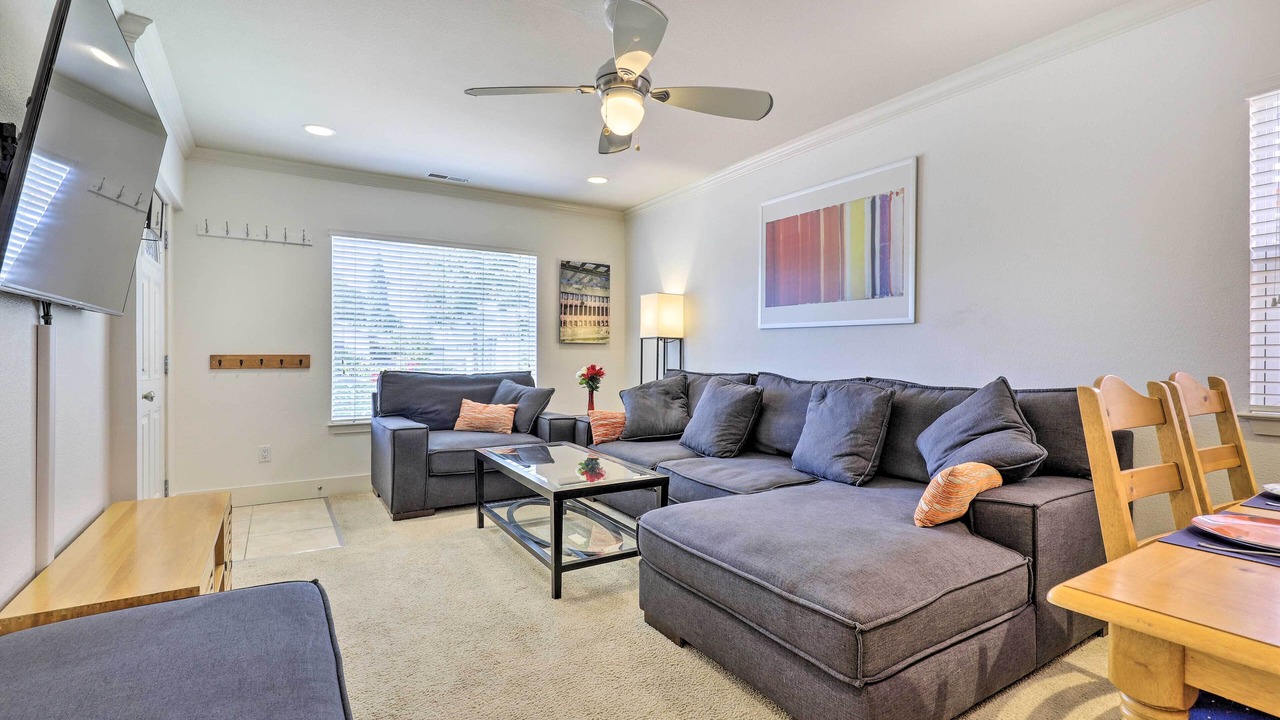 Photo of Livingroom in Petaluma