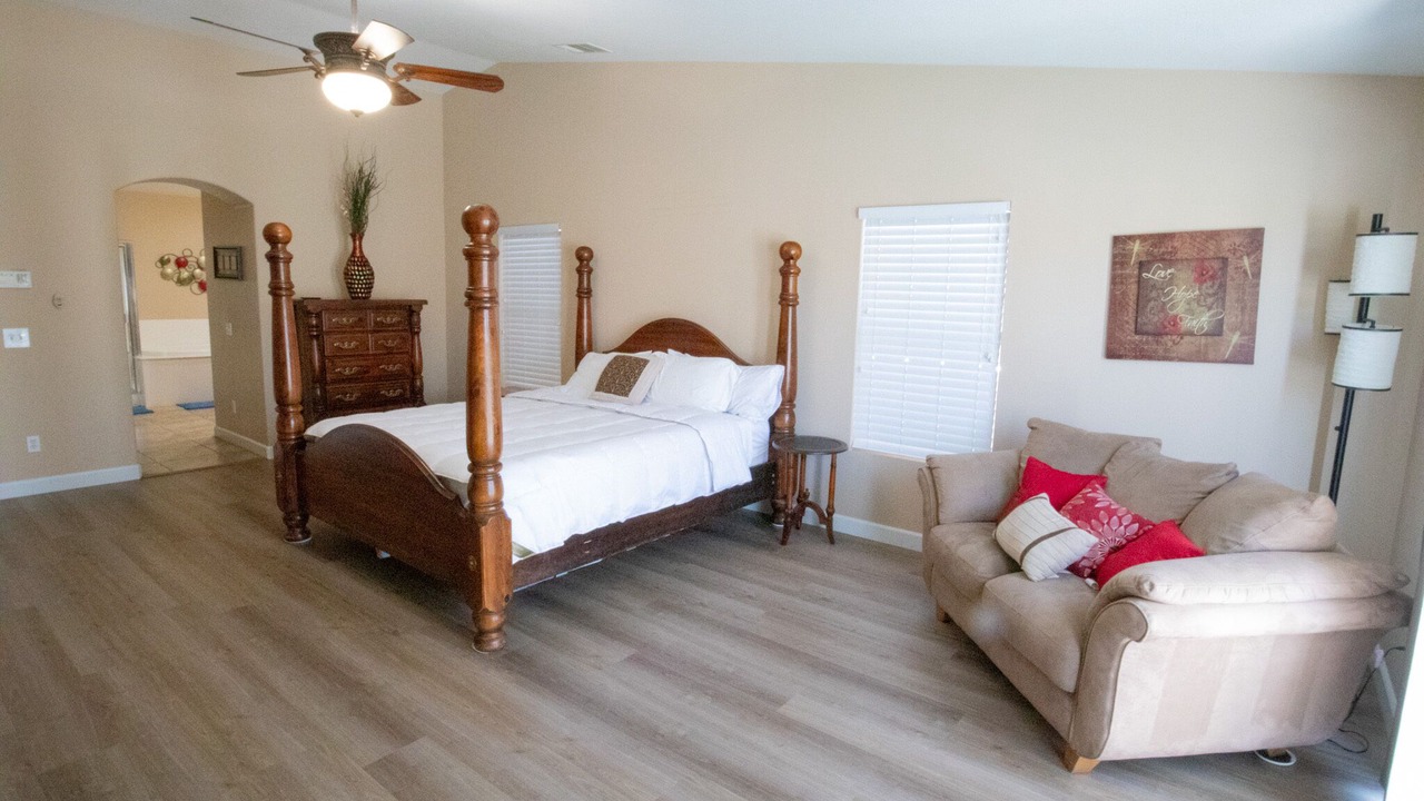 Photo of Bedroom in Shadow Hills
