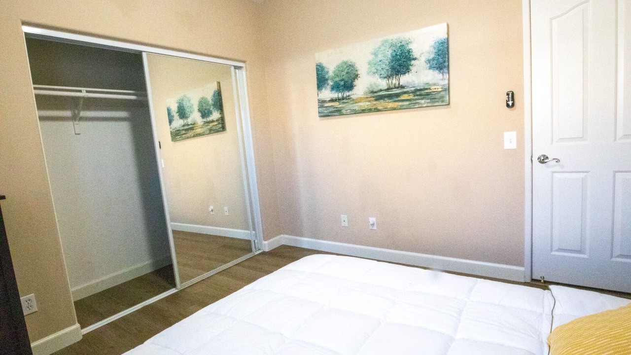 Photo of Bedroom in Shadow Hills