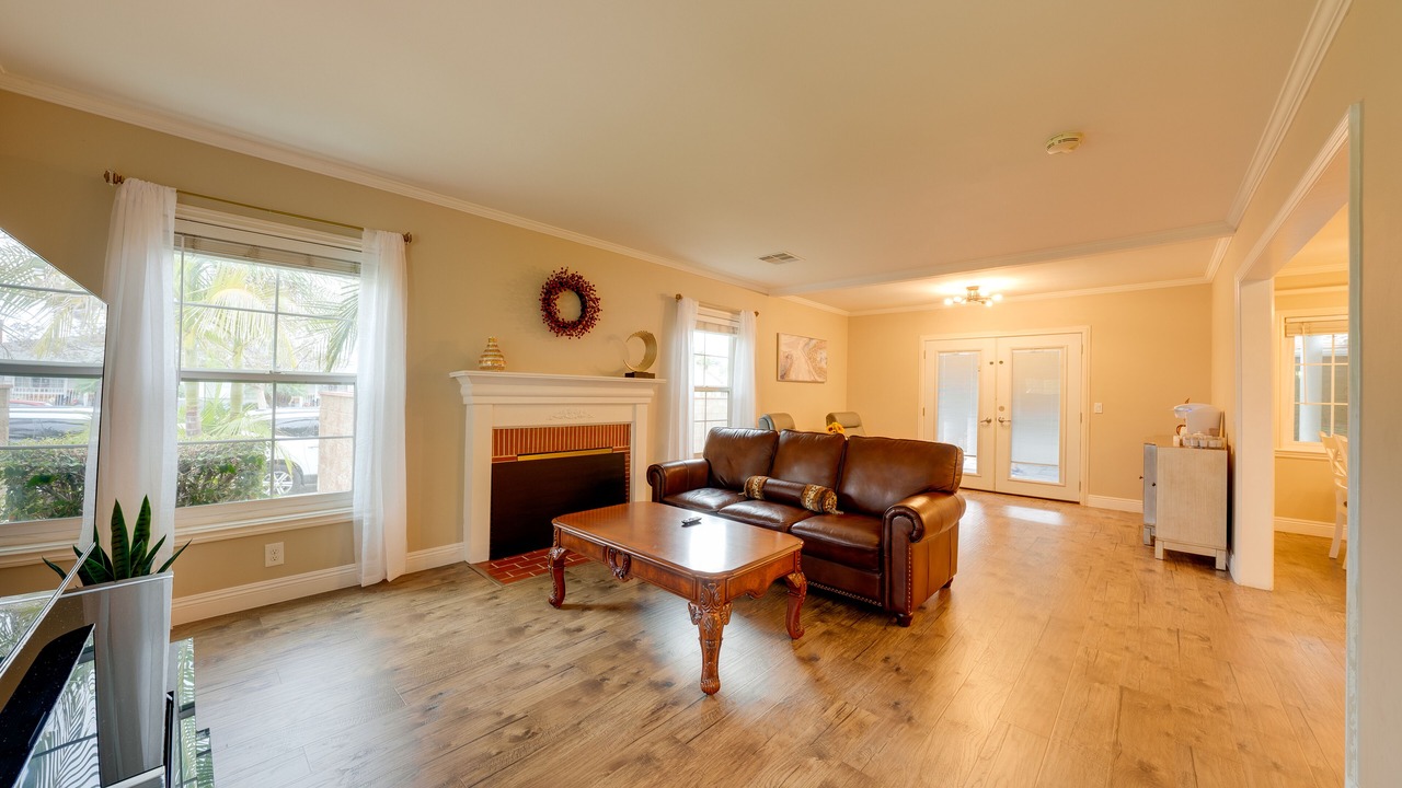 Photo of Livingroom in West Covina