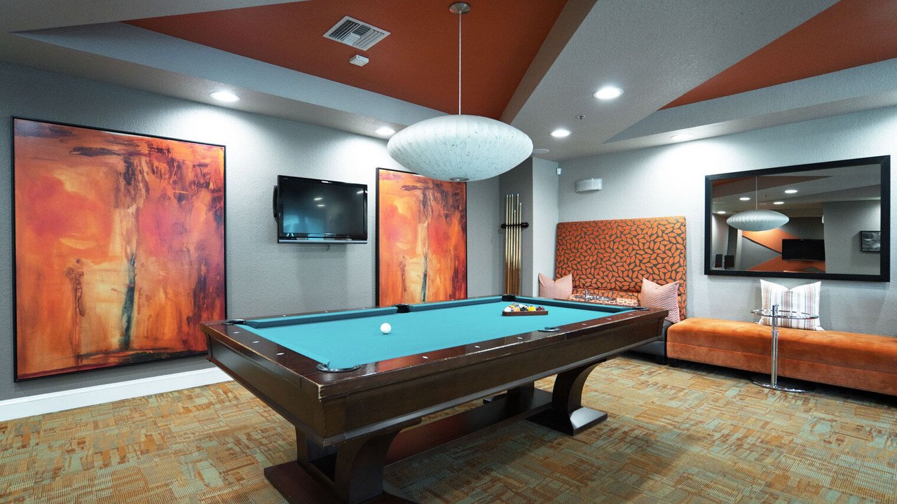 Photo of Bedroom in River Oaks