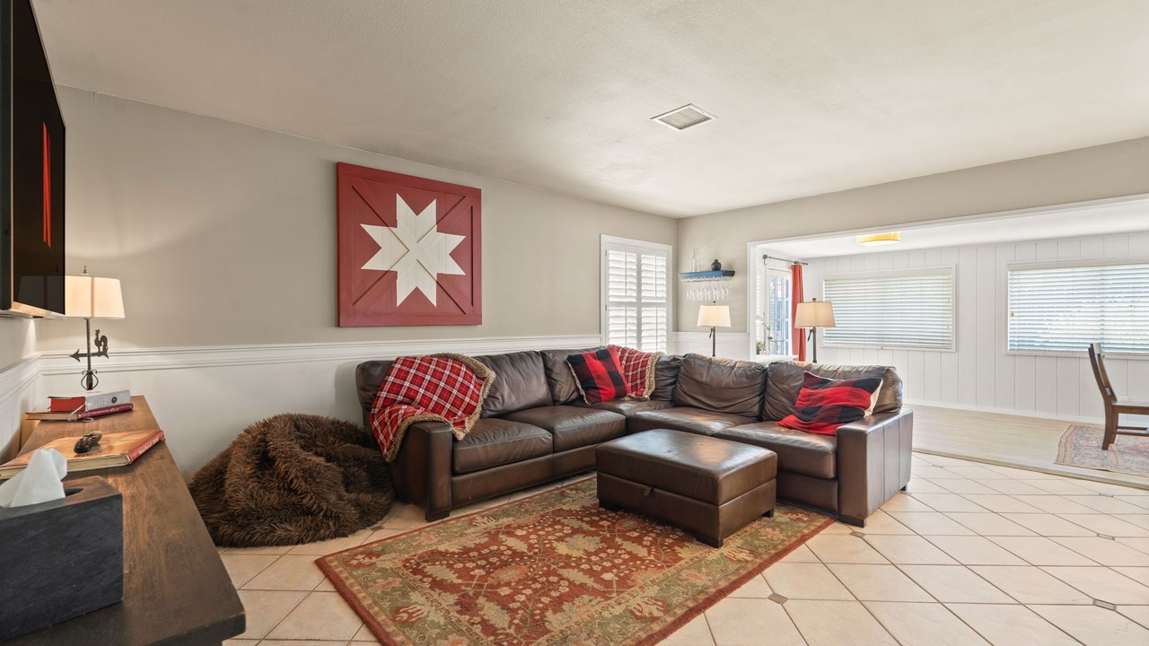 Photo of Livingroom in Bonita