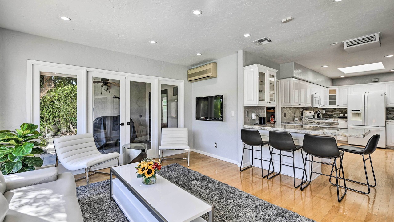 Photo of Bedroom in Deep Well Ranch