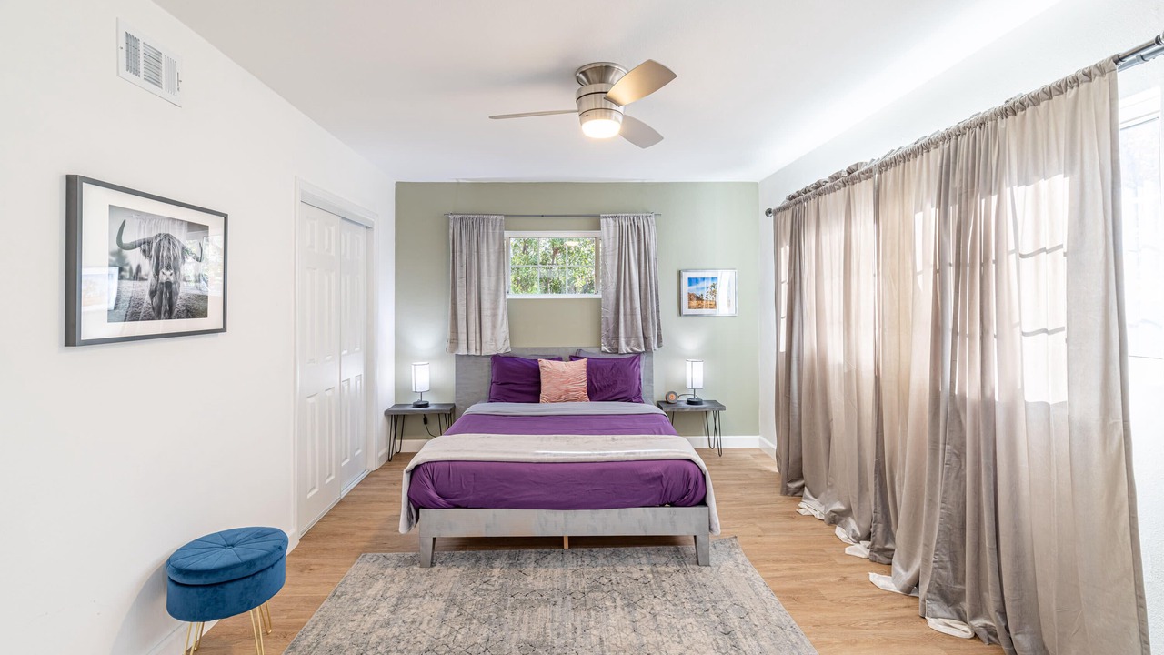 Photo of Bedroom in North Hills West