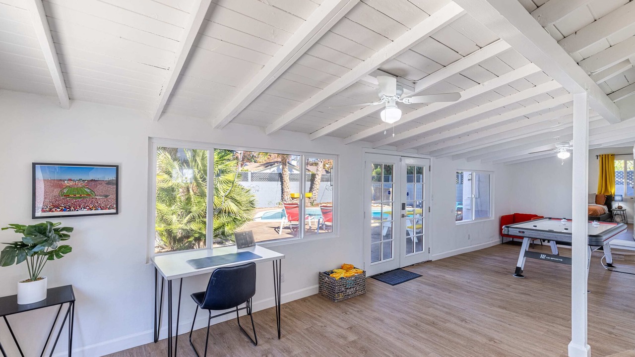 Photo of Bedroom in North Hills West