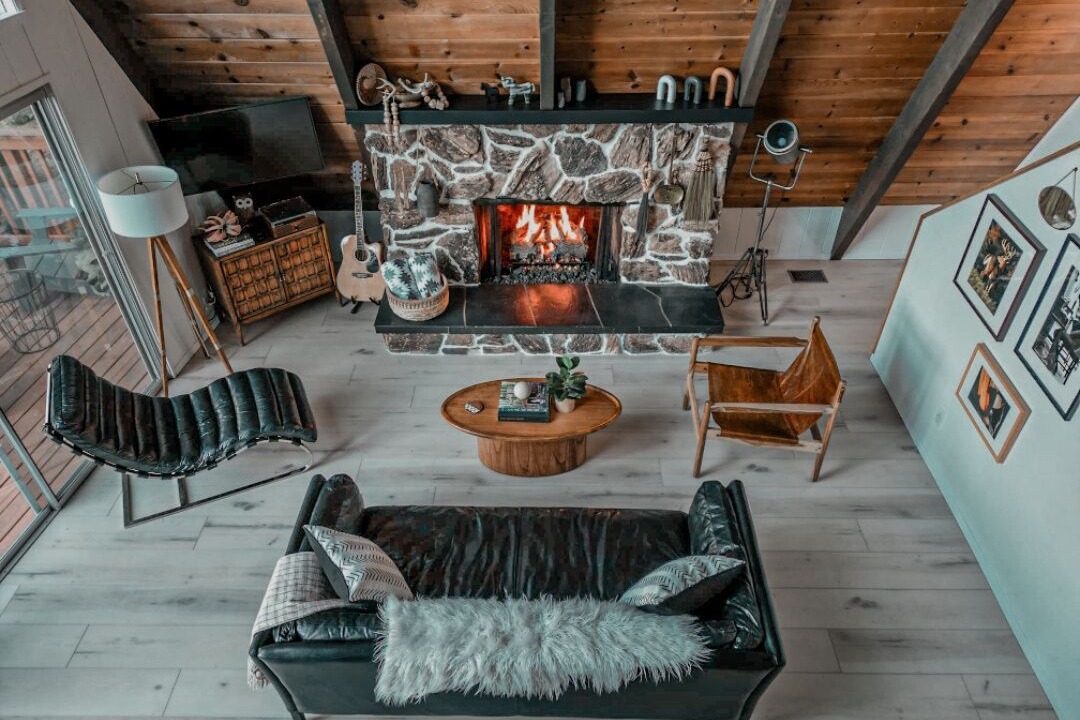 Photo of Livingroom in Lake Arrowhead