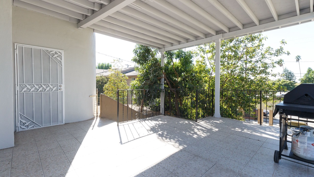 Photo of Patio Balcony in San Fernando