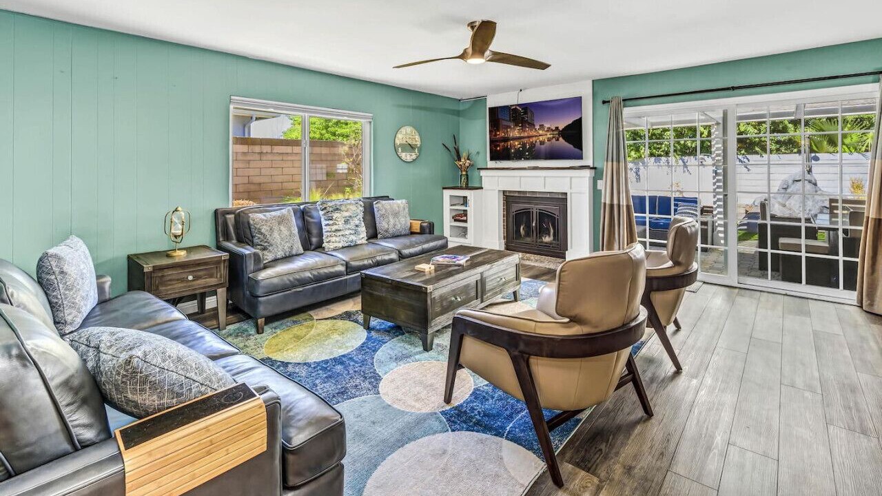 Photo of Livingroom in Laguna Hills