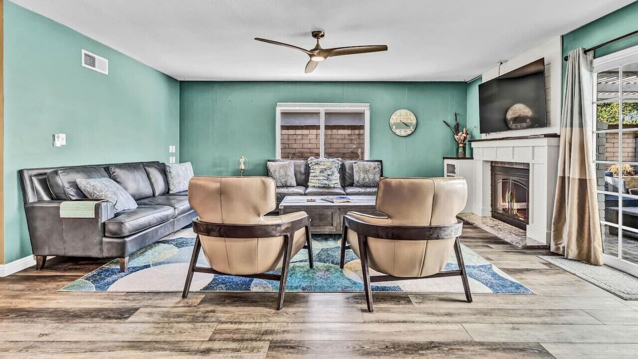 Photo of Livingroom in Laguna Hills