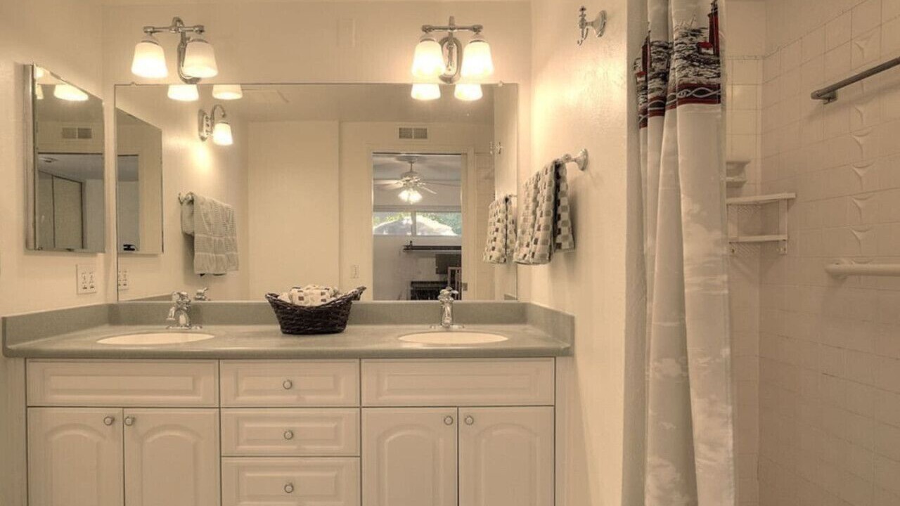 Photo of Bathroom in Laguna Hills