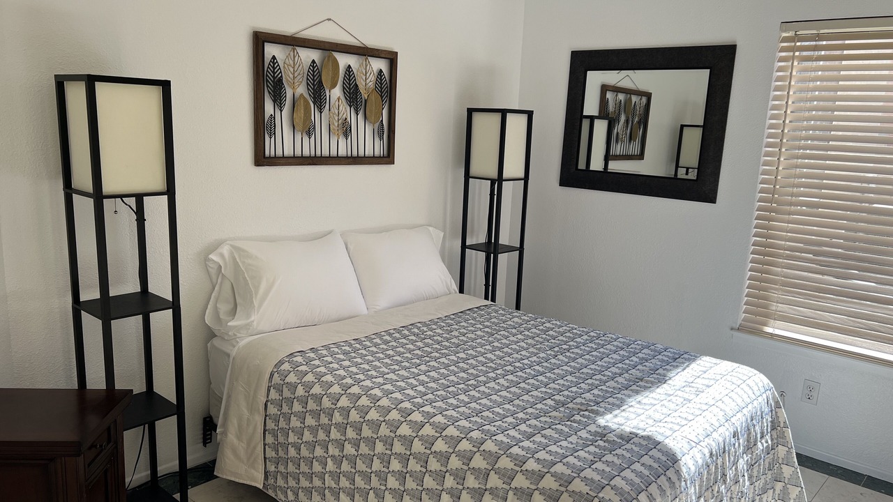 Photo of Bedroom in Palmdale