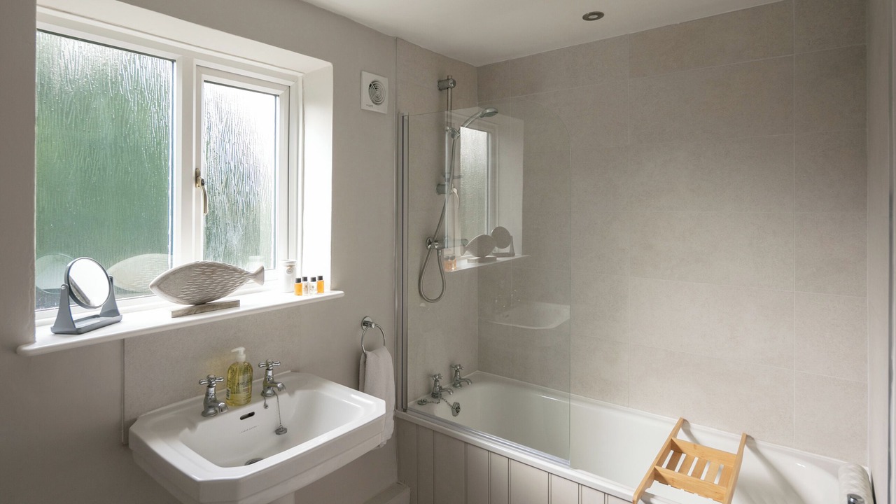 Photo of Bathroom in Willersey
