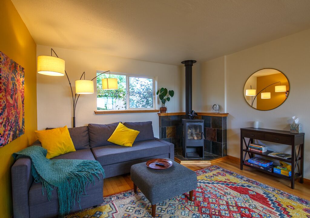Photo of Livingroom in McKinleyville