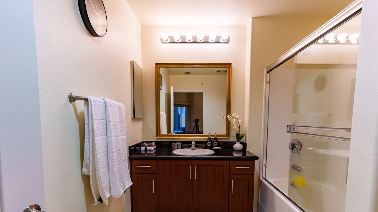 Photo of Bathroom in Wilshire